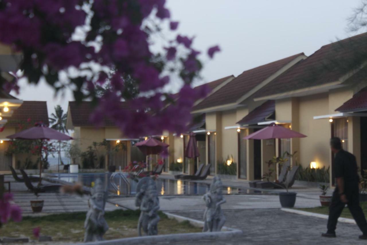 Belitung Holiday Resort Sijuk Экстерьер фото